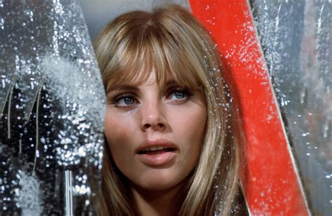 britt ekland topless|70s Horror Movie Star Recalls Being Tricked By Nude Scene。